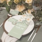 Dekoracje stołu weselnego udekorowane grafiką z kolekcji Special Day.