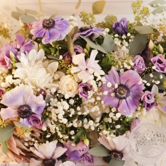 Personalizowany bilecik na ślub dla gości weselnych. Modny kwiatowy wzór.
