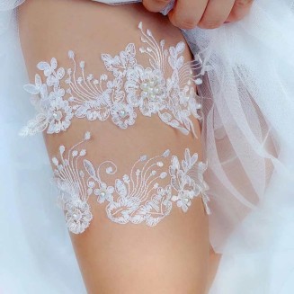 PODWIĄZKA ślubna podwójna to tradycyjny dodatek do sukni ślubnej panny młodej