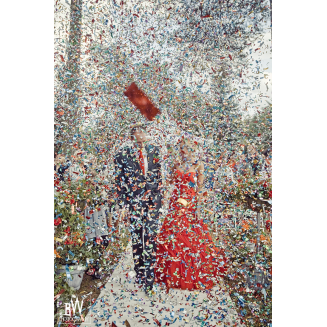 Wystrzałowe konfetti w postaci kolorowych, metalizowanych i papierowych serpentyn