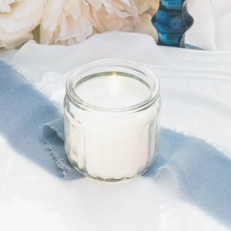 Świeczka zapachowa w karbowanym słoiczku na podziękowanie dla gości weselnych