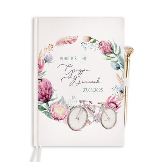 Planer z personalizowaną okładką z grafiką roweru. Ślubny gadżet do przygotowań wesela marzeń.