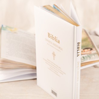 Złoty brzeg Biblii. Personalizowany prezent dla nowożeńców.