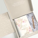 Eleganckie pudełko prezentowe na planer ślubny