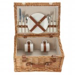 Prezent ślubny dla pary młodej wiklinowy koszyk na piknik