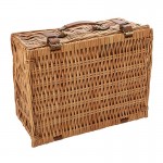 Oryginalny prezent na ślub koszyk piknikowy z wyposażeniem