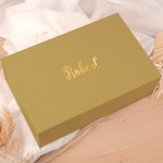 Personalizowany box z książką i eleganckim kubkiem