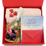 Upominek z książką dla żony lub mamy