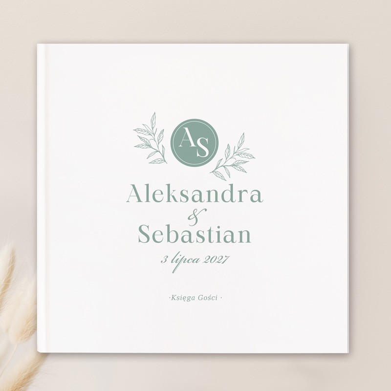 Księga gości weselnych w kolorze szałwii.
