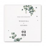 Delikatnie zdobiona księga wesena