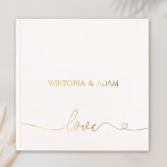 Księga gości ze złotymi napisami Love i imionami. Dodatek na wesele.