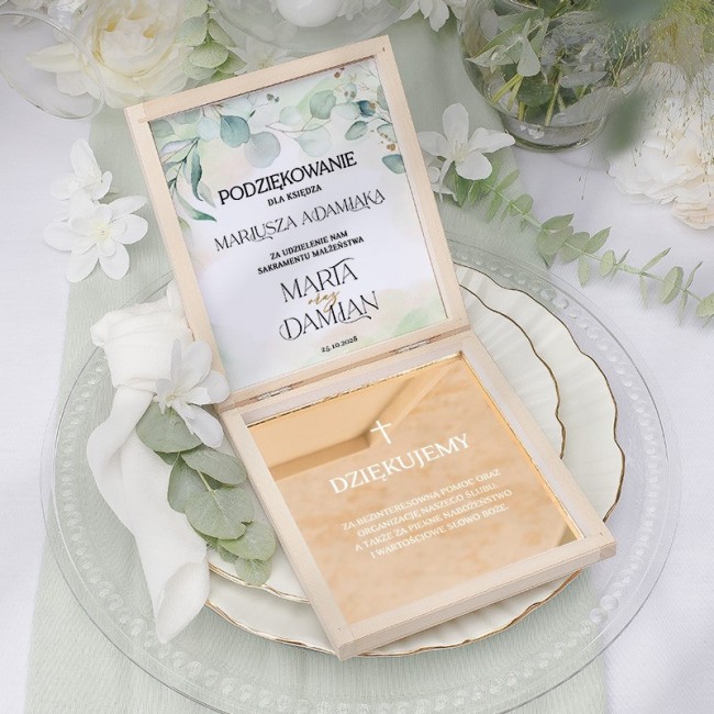 SZKATUŁKA szkło akrylowe złote z podziękowaniem dla księdza od pary młodej