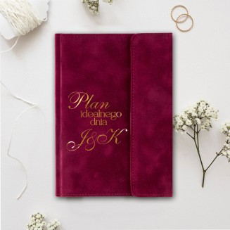 Elegancki notes welurowy w bordowym kolorze.