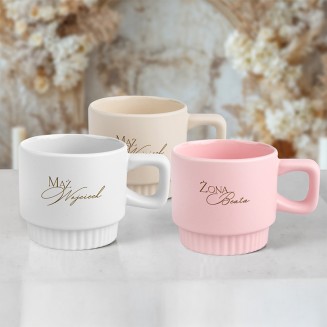 Kubki w trzech kolorach dla męża i żony.