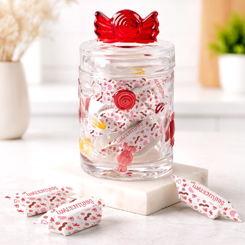 Słoik z krówkami powody miłości.