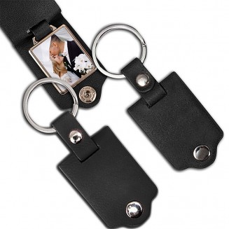 Skórzany brelok do kluczy ze zdjęciem pary.