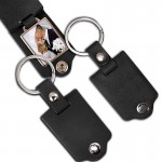 Skórzany brelok do kluczy ze zdjęciem pary.