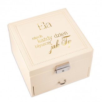Personalizowana szkatulka na bizuterie dla kobiety
