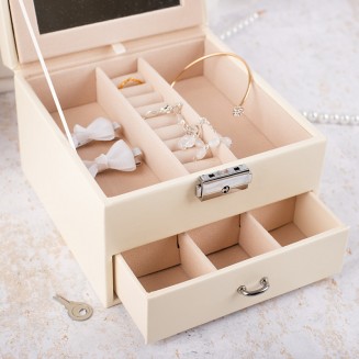 pudelko na bizuterie z przegrodkami