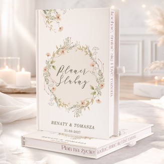 Planer weselny z personalizowaną okładką.