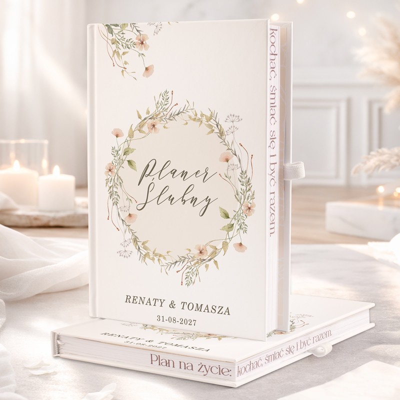 Planer weselny z personalizowaną okładką.