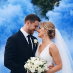 Raca dymna niebieska na wesele.