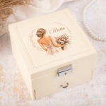 Personalizowana szkatułka na biżuterię. Prezent dla Panny Młodej.