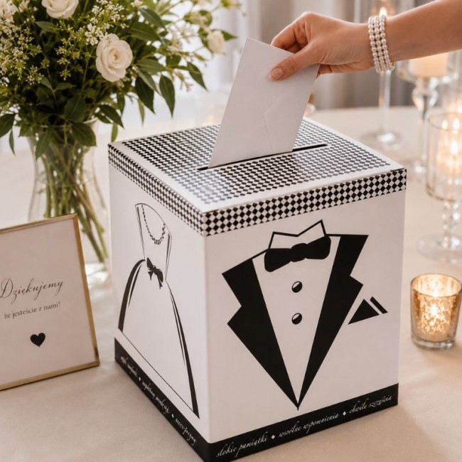 Eleganckie pudło na koperty i telegramy ślubne.