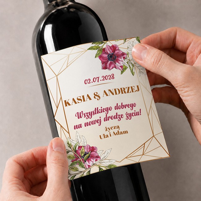 Etykieta na wino dla pary młodej.