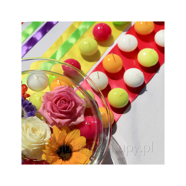 Świece kule pływające mix kolorów idealne jako dekoracja stołów na weselu