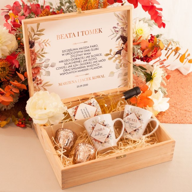 Skrzynka personalizowana pomysłowy prezent na ślub dla młodej pary Barwy Jesieni