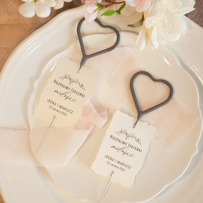Dekoracje ślubu w postaci produktów z kolekcji Romantyczna. W prosty sposób stworzycie efektowną dekorację ślubu.