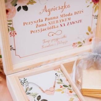 PREZENT dla Panny Młodej w drewnianym pudełku BRANSOLETKA różowe złoto z grawerem Subtelne Kwiaty