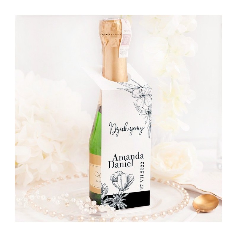Zawieszka personalizowana dekoracja na mini szampana ślubnego.