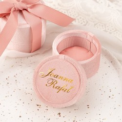 Pudełka na pierścionek zaręczynowy